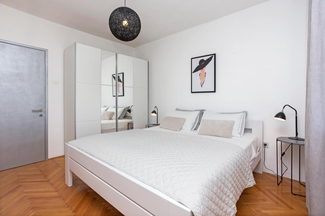 "Andrija" Apartmen'S Баньоле Екстер'єр фото
