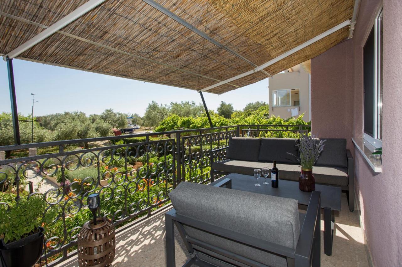 "Andrija" Apartmen'S Баньоле Екстер'єр фото